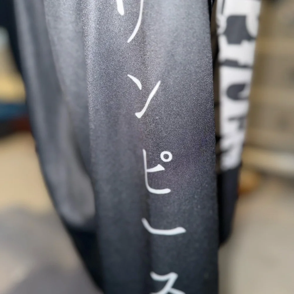 Black Graphic‎ Crewneck Sweater